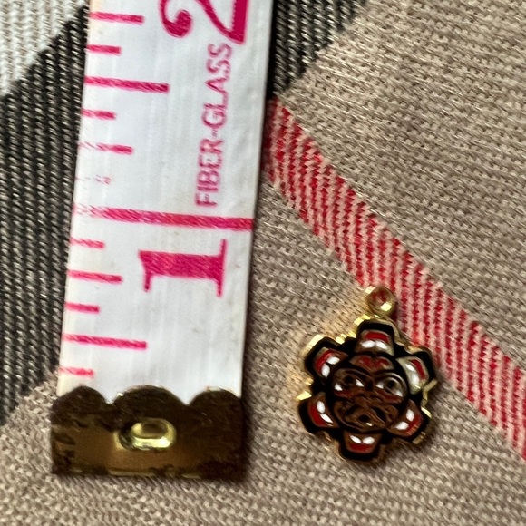 Haida Sun Rococco Pacific Northwest First Nation Art Pendant Jewelry Accessory - Picture 7 of 7